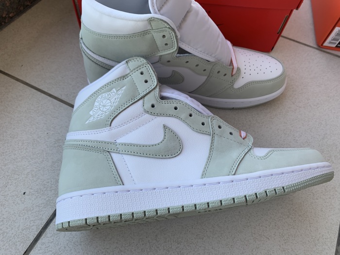 Air Jordan 1 WMNS “Seafoam” CD0461-002