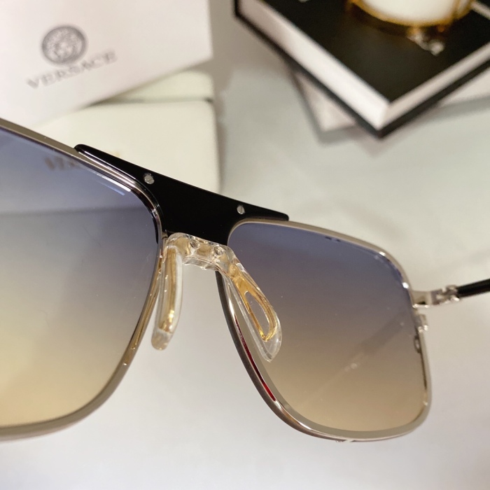 V*ersace Glasses Top