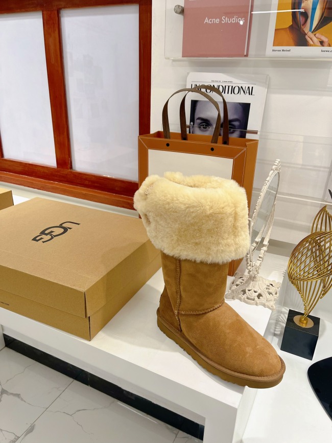 Women U*GG Top Sneaker