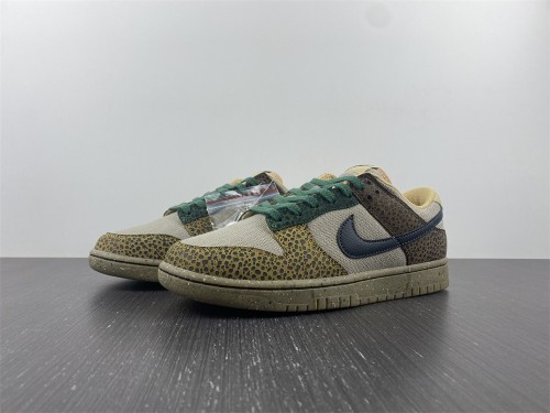 Nike SB Dunk Low Safari DX2654-200