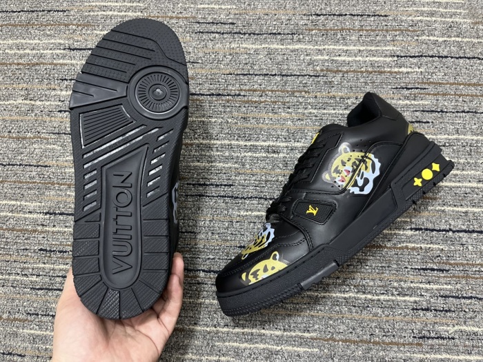 Men L*ouis V*uitton Top Sneakers