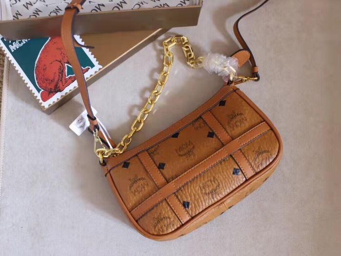 M*CM Bag Top Quality 12.5*21*5CM