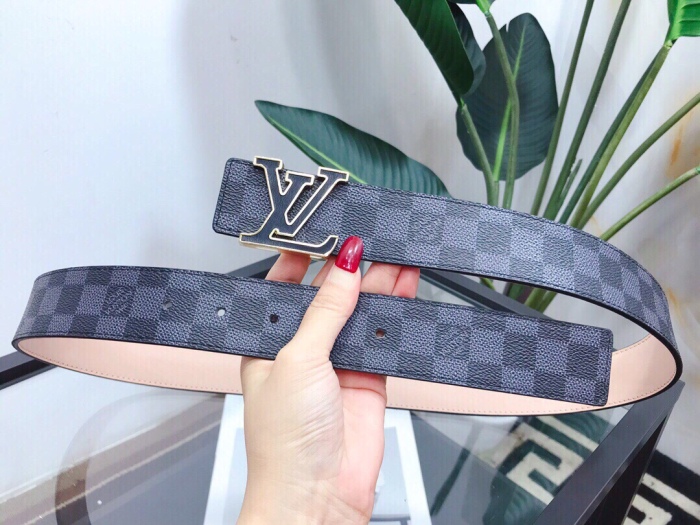 L*ouis V*uitton Belts Top Quality877