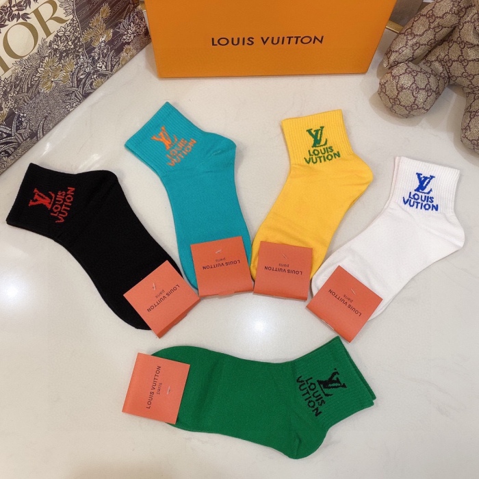 Socks 5 pairs