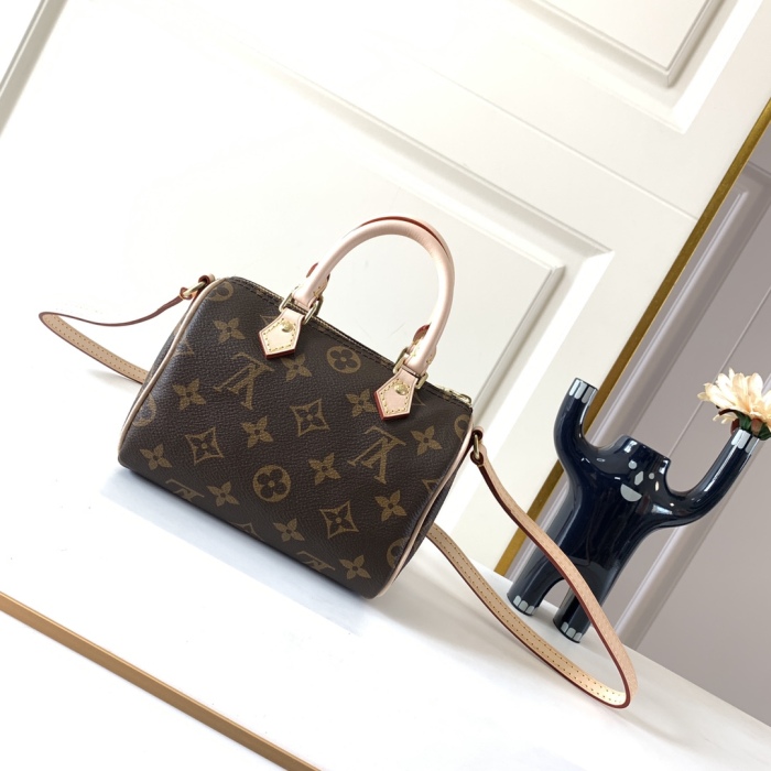L*ouis V*uitton Bag Top Quality 16*11*9cm