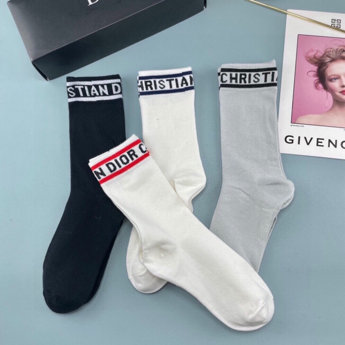 Socks 4pairs