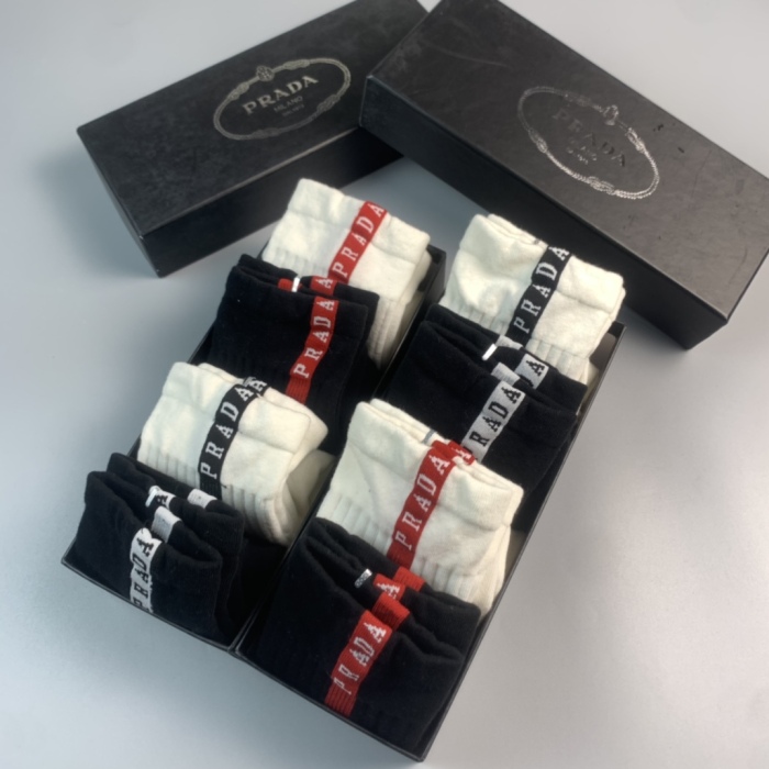 Socks 4pairs