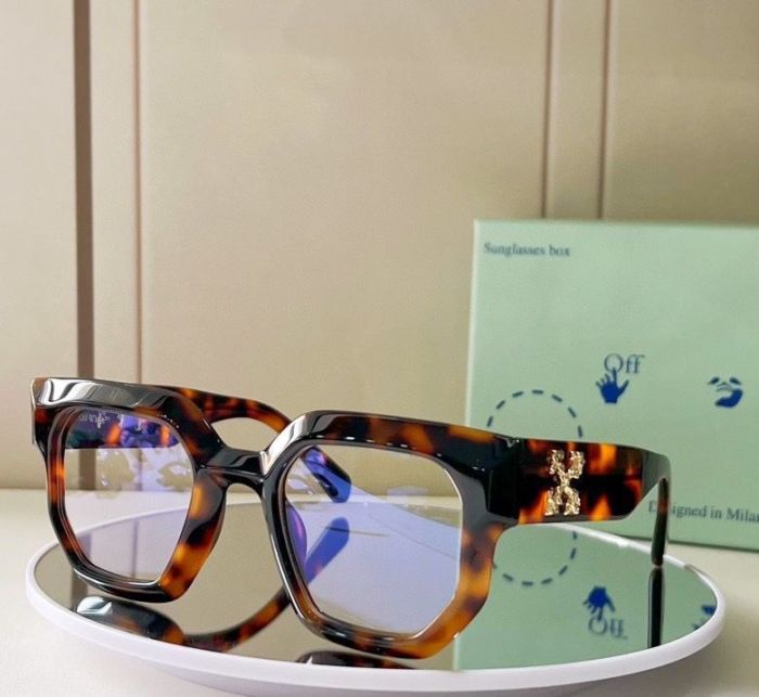 O*ff W*hite Glasses Top