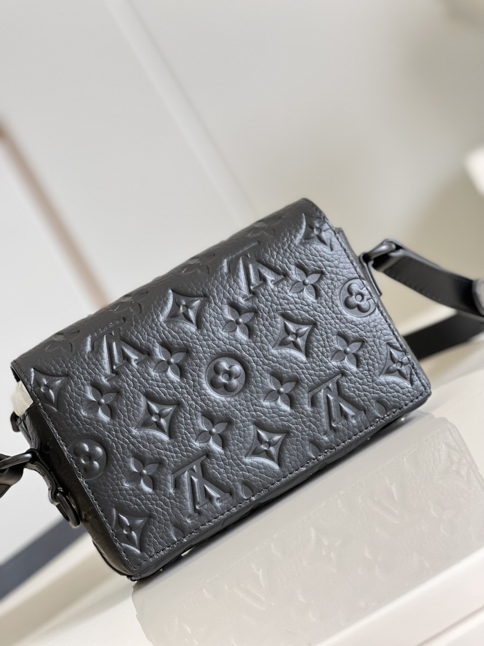 L*ouis V*uitton Top Bag 18*11*6.5CM