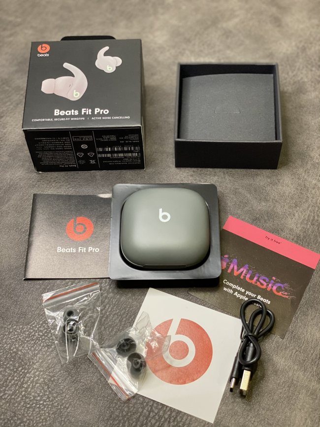 B*eats Fit pro