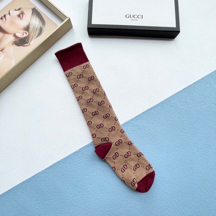 Socks 2pairs