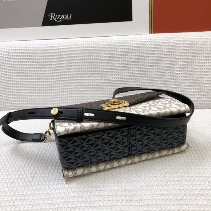 M*ichael K*ors Top Bag 23*16*9cm