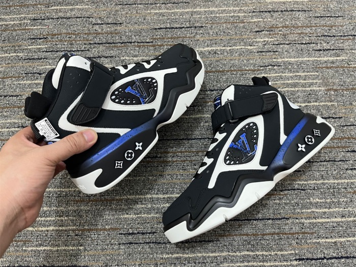 Men L*ouis V*uitton Top Sneakers