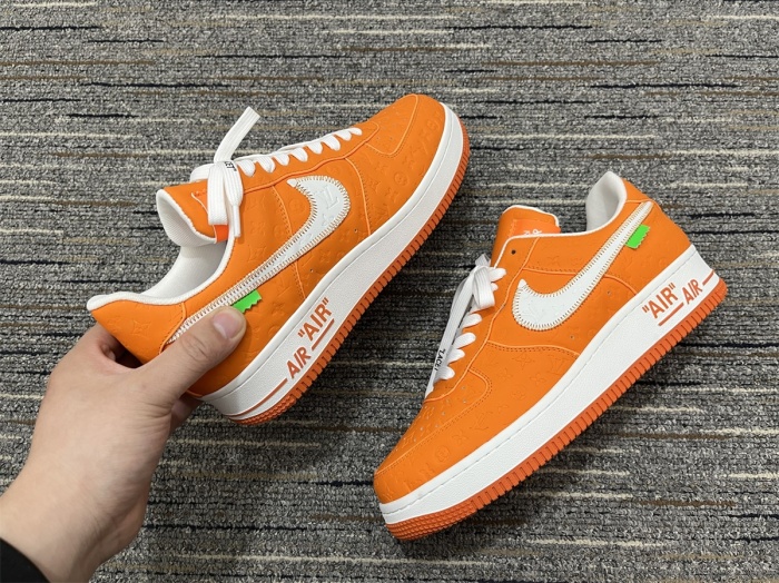 O*ff-W*hite x Nike Air Force 1 x L*V Low