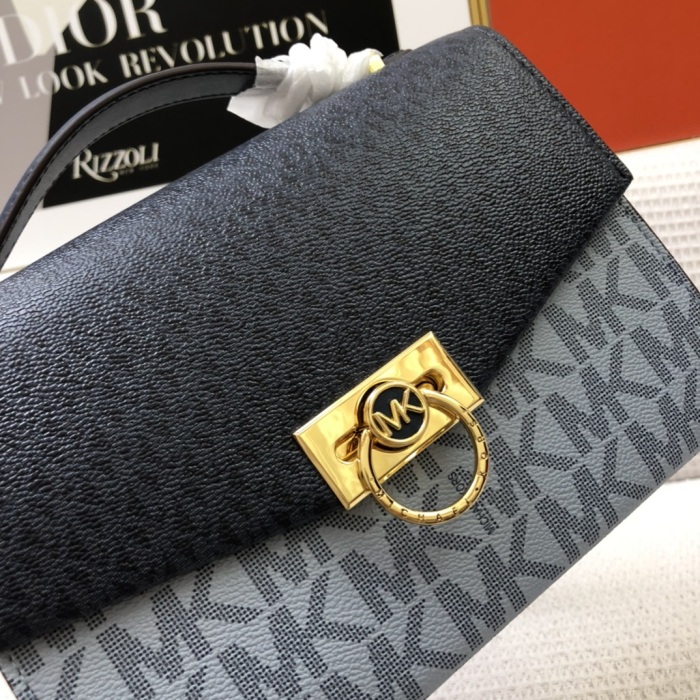 M*ichael K*ors Top Bag 23*16*9cm