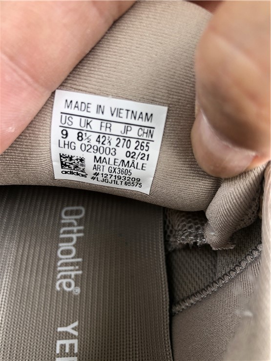 Yeezy Boost 500 Taupe Light GX3605