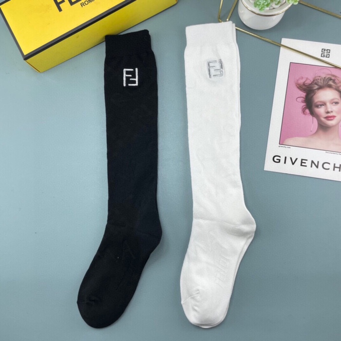 Socks 2pairs