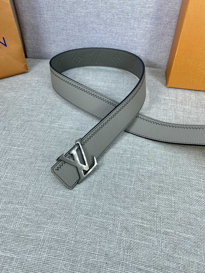 L*ouis V*uitton Belts Top Quality651