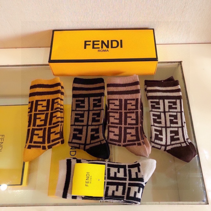 Socks 5 pairs