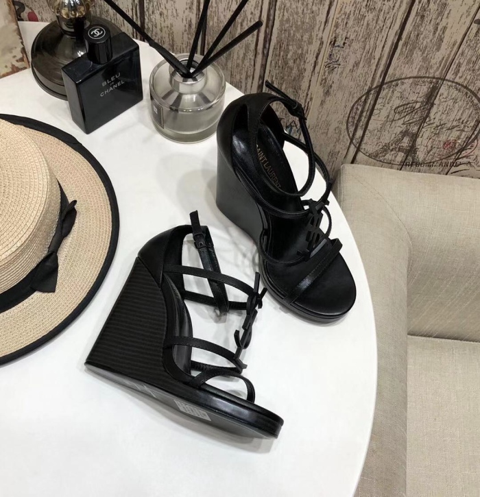 Women Y*SL Top Pumps 10.5CM