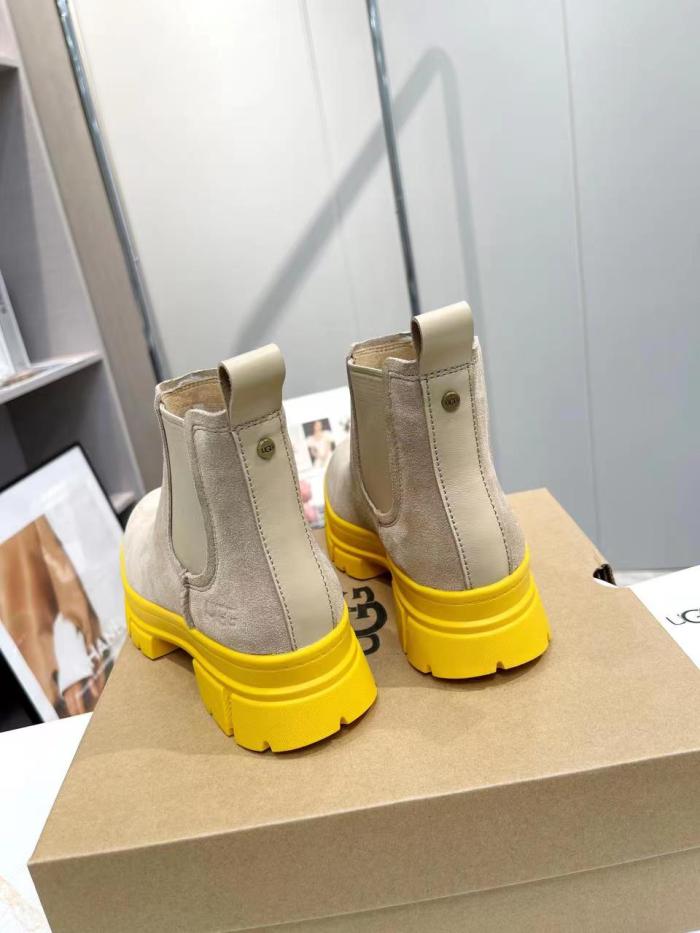 Women U*GG Top Sneaker