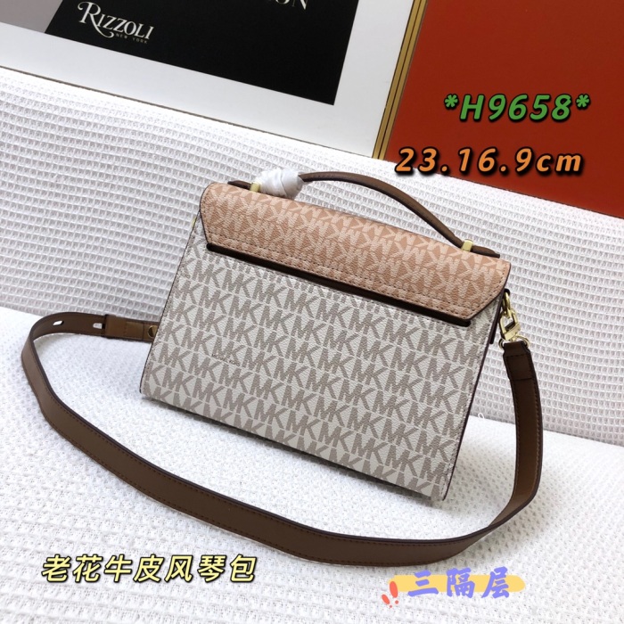 M*ichael K*ors Top Bag 23*16*9cm