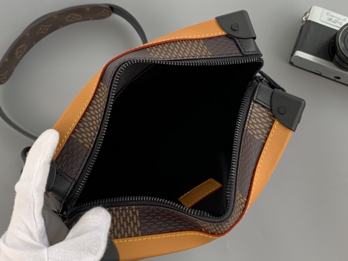 L*ouis V*uitton Top Bag 25*18*10CM