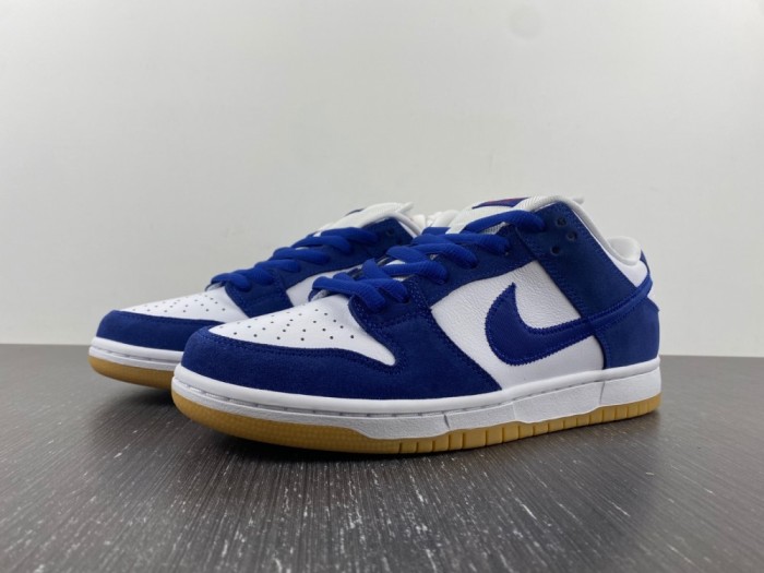 Nike Dunk Low Los Angeles Dodgers DO9395-400
