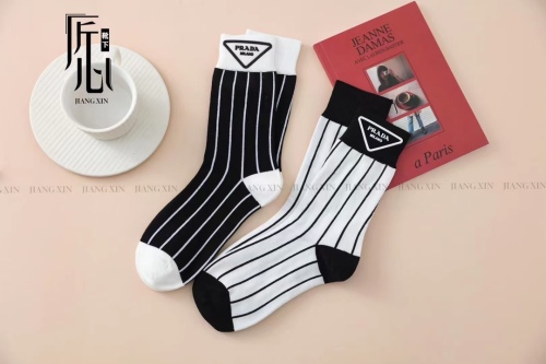 Socks 2pairs