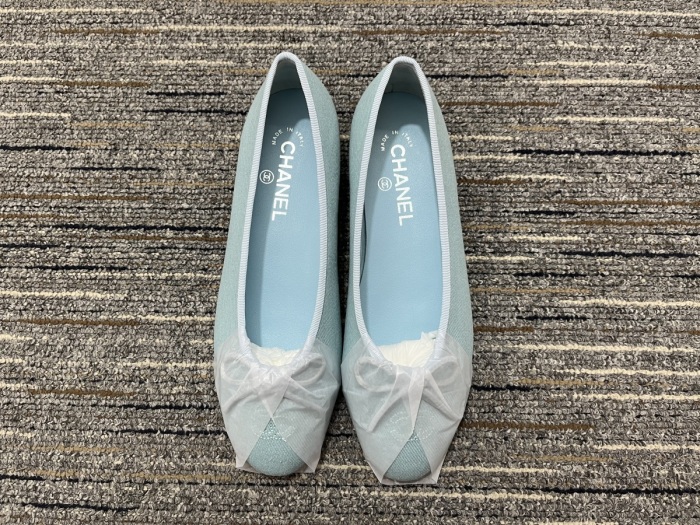 Women C*hanel Top Sneaker