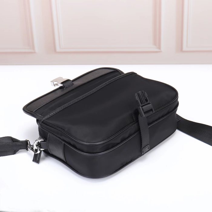 P*rada Top Bag 22*16*5CM