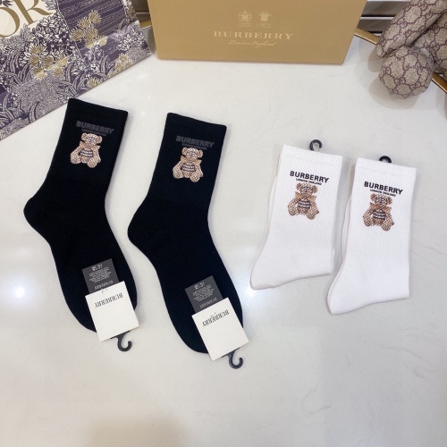 Socks 4 pairs