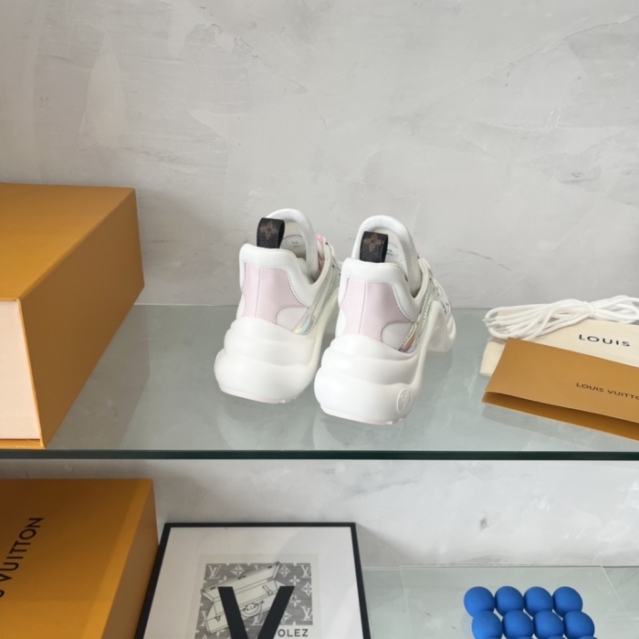 Women L*ouis V*uitton Archlight Top Quality Sneaker