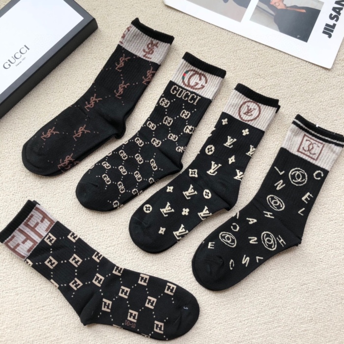 Socks 5 pairs