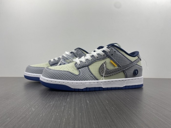 Unlon x SB Dunk Low DJ9649-401