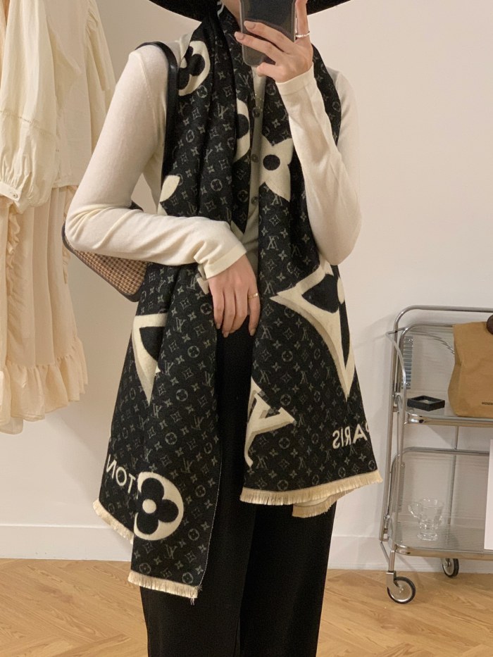 Scarf