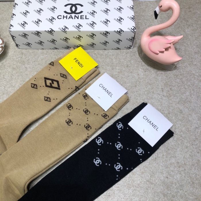 Socks 4pairs