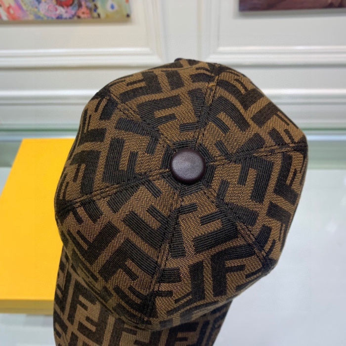Top Hat