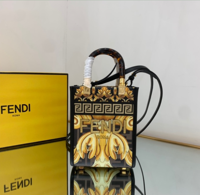 F*endi Bag Top Quality 13*18*6.5CM