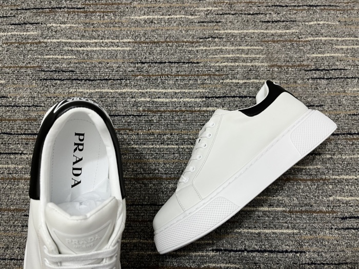 Mens P*rada Top Quality Sneakers