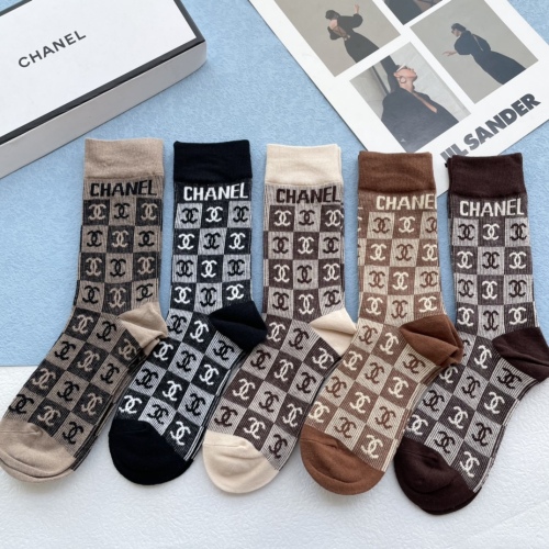 Socks 5 pairs