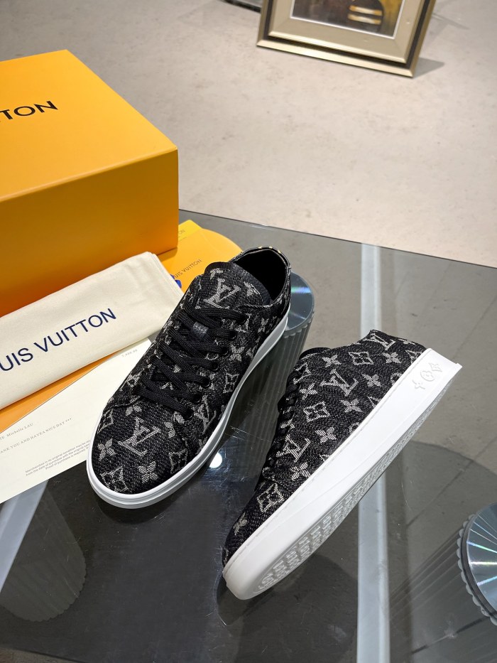 Men L*ouis V*uitton Top Sneakers