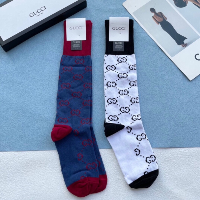 Socks 2pairs