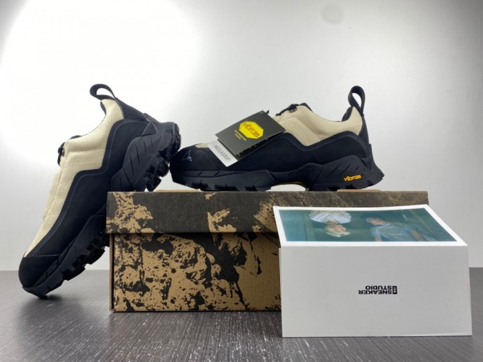 R*OA K*atharina Top Quality Sneakers