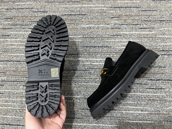 Men Women 𝑉*𝐴𝐿𝐸𝑁𝑇𝐼𝑁𝑂 Top Quality Sneakers
