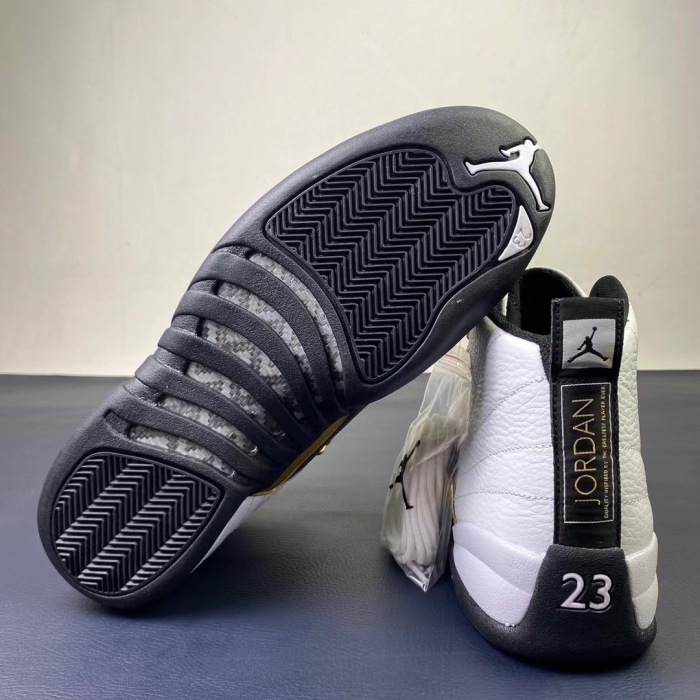 Air Jordan 12 “Royalty” CT8013-170
