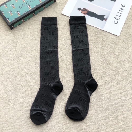 Socks 2pairs