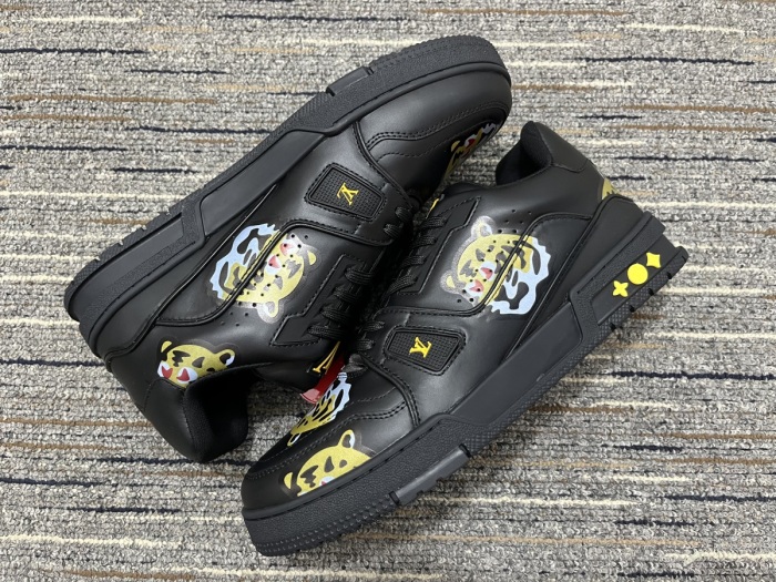 Men L*ouis V*uitton Top Sneakers