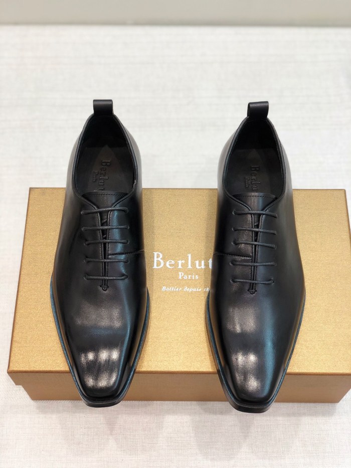 Men B*erluti Top Loafer