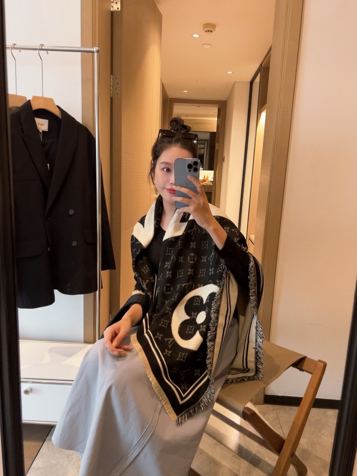 Scarf 140*140CM
